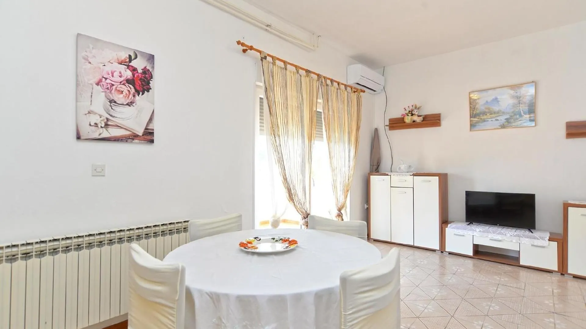 Ferienwohnung Fuer 4 Personen Ca 66 Qm In Banjole, Istrien Istrische Riviera