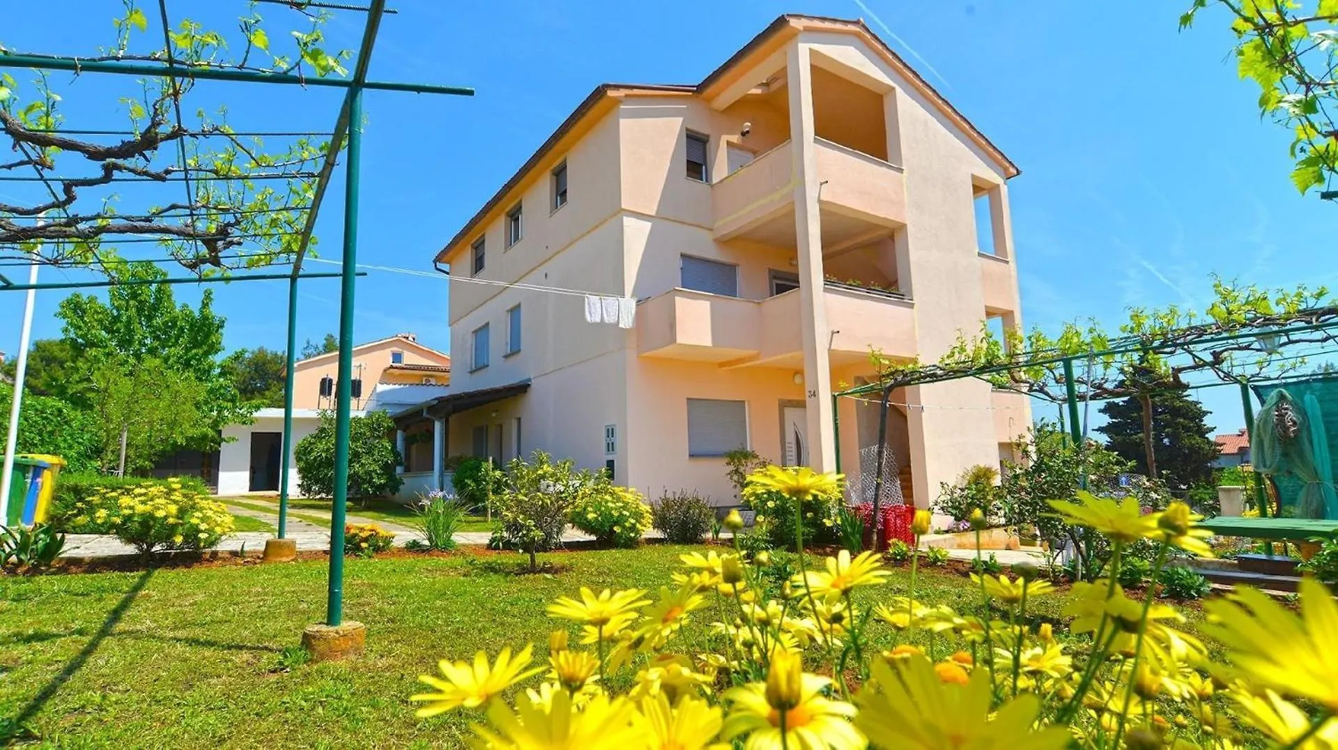 Ferienwohnung Fuer 4 Personen Ca 66 Qm In Banjole, Istrien Istrische Riviera