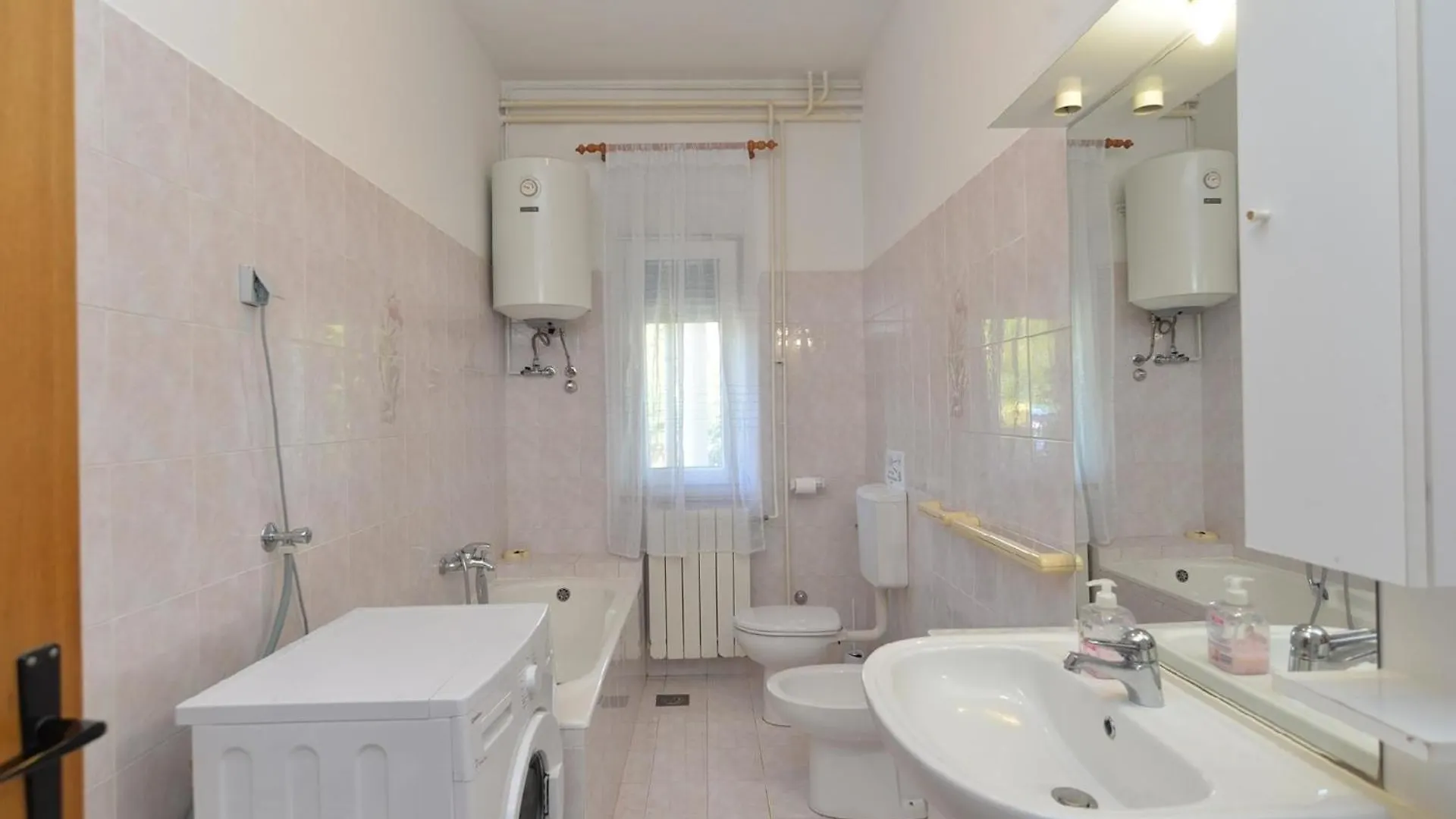 公寓 Ferienwohnung Fuer 4 Personen Ca 66 Qm In Banjole, Istrien Istrische Riviera